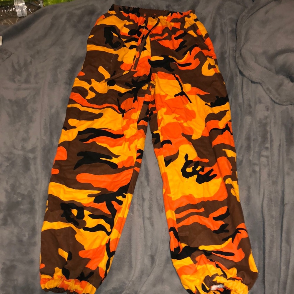 Camo pants